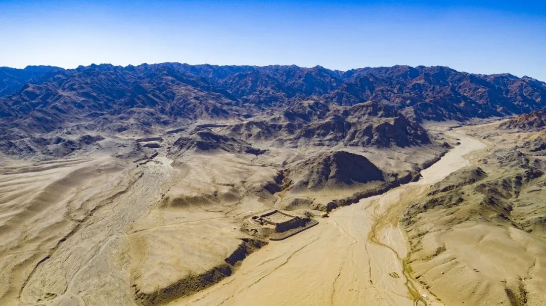 大美阴山·文明印记1.jpg